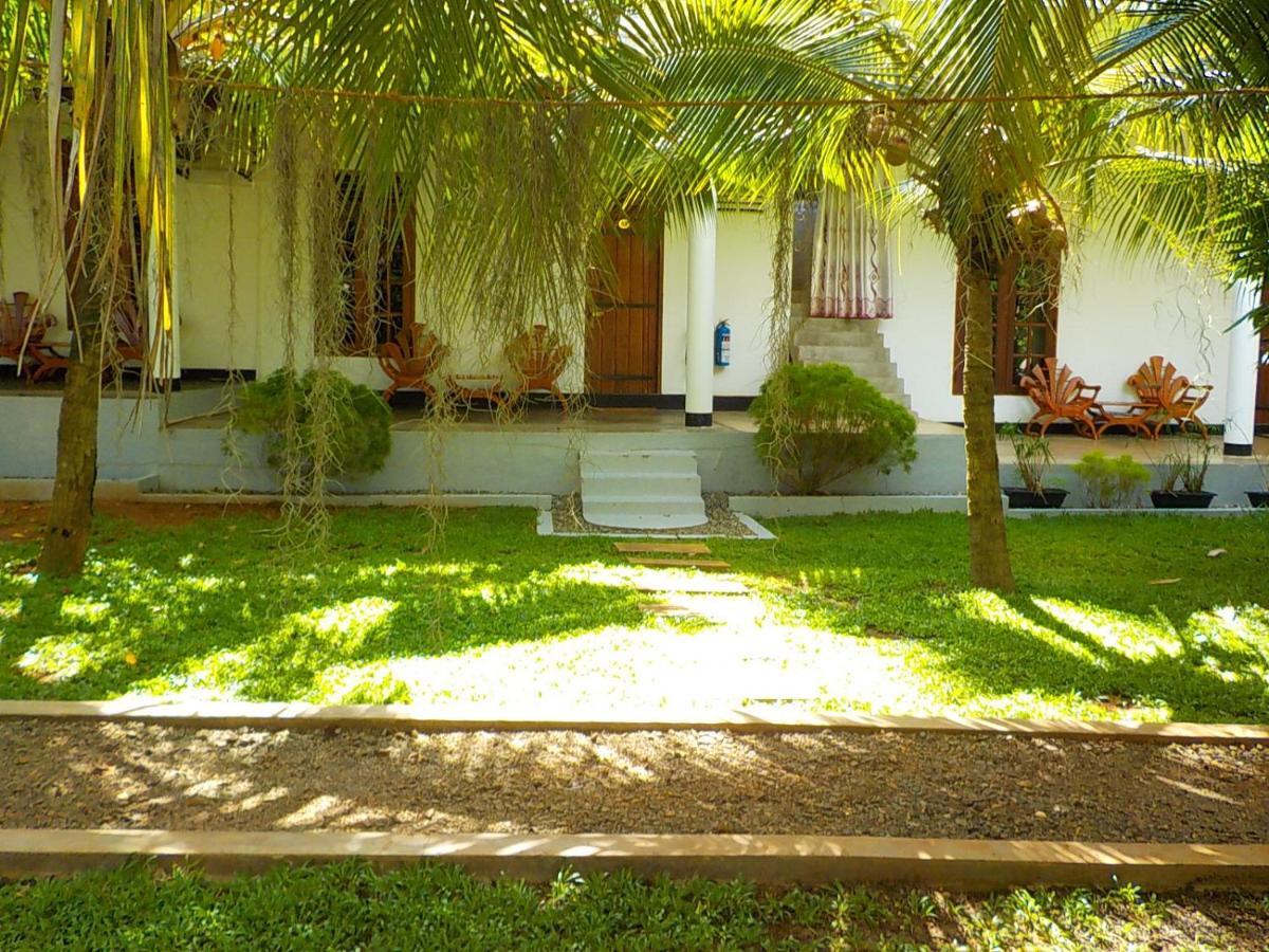 Liyana Holiday Resort Anuradhapura Exterior photo